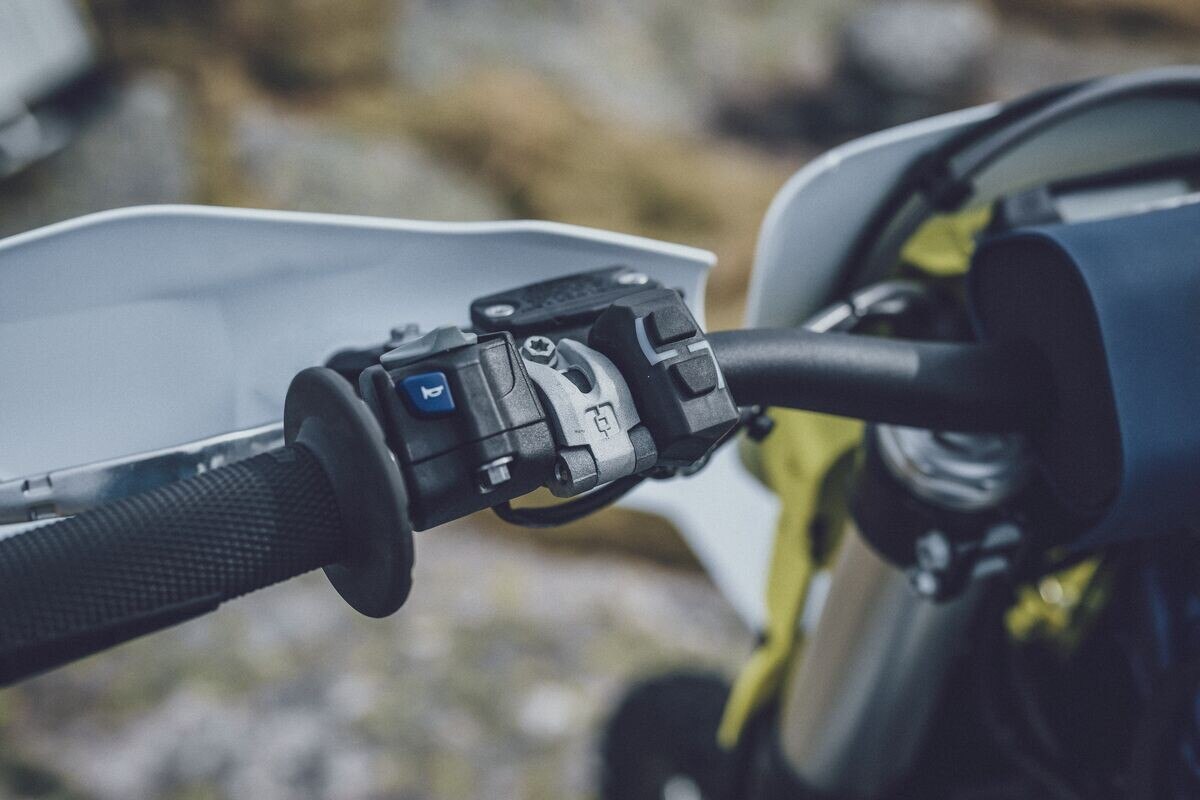 Husqvarna Enduro 2024: benvenuta, rivoluzione! [VIDEO]